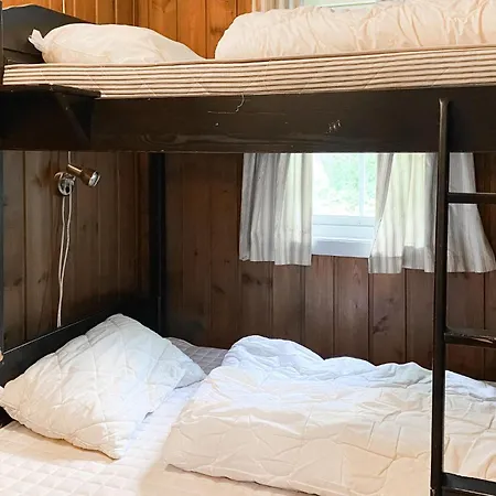 Dom wakacyjny In With Sauna